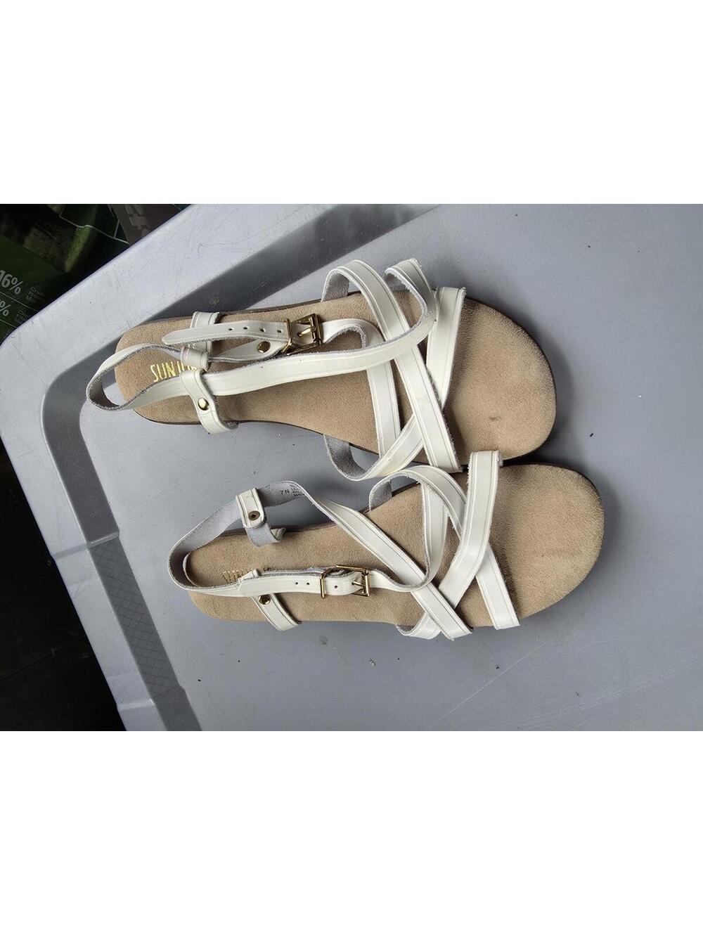 Sandals Womens 7N White Leather Peep Margie []